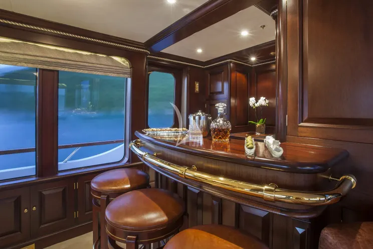 Charter Yacht TELEOST - Feadship 49m - 5 Cabins - Auckland - Marlborough Sounds - Hawke`s Bay - New Zealand