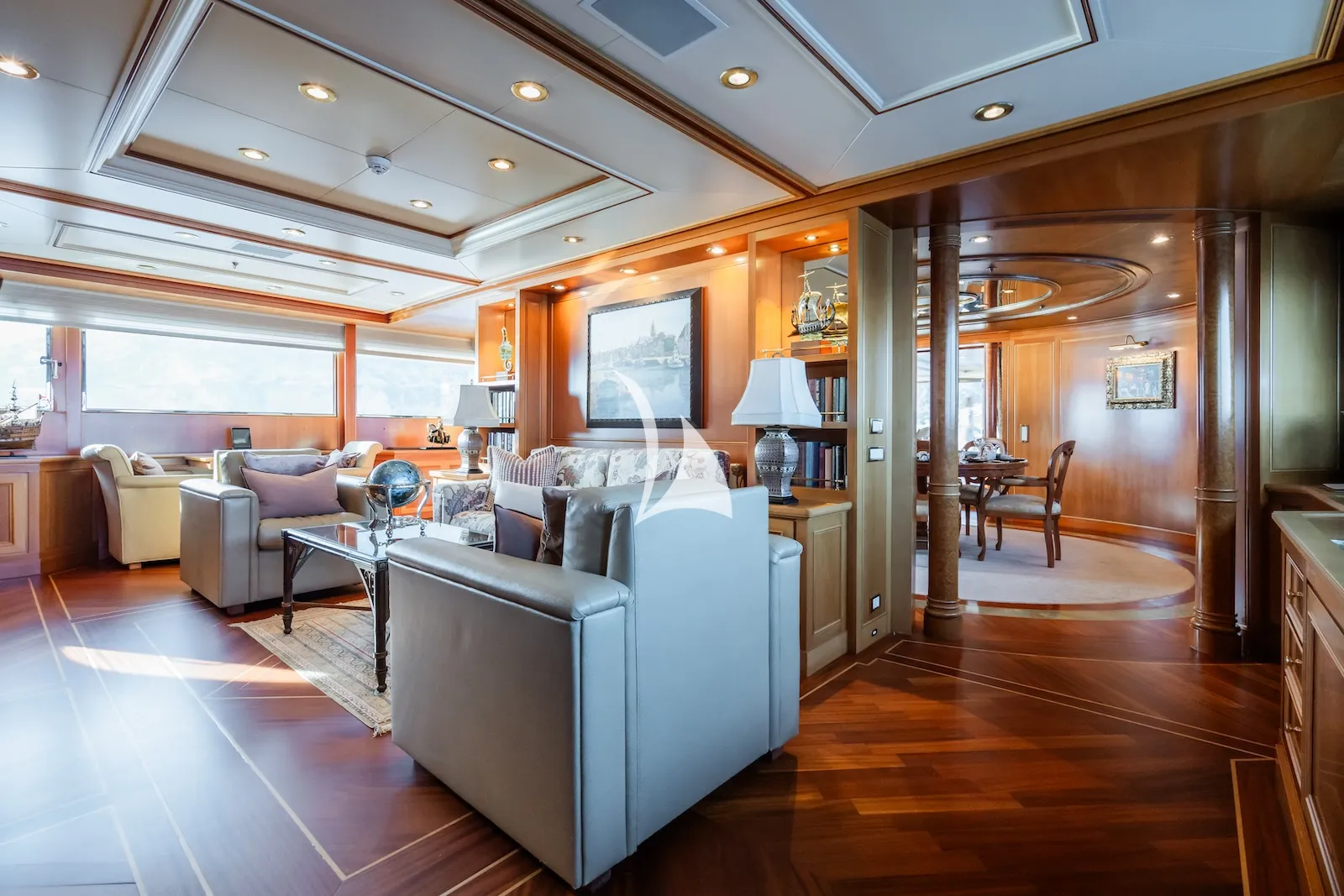Charter Yacht TE MANU - Codecasa 49m - 6 Cabins - Cannes - Monaco - St Tropez - Nice - Antibes - The French Riviera