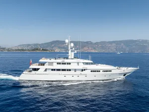 TE MANU - Codecasa 49m - 6 Cabins - Cannes - Monaco - St Tropez - Nice - Antibes - The French Riviera TE MANU - Codecasa 49m - 6 Cabins - Cannes - Monaco - St Tropez - Nice - Antibes - The French Riviera