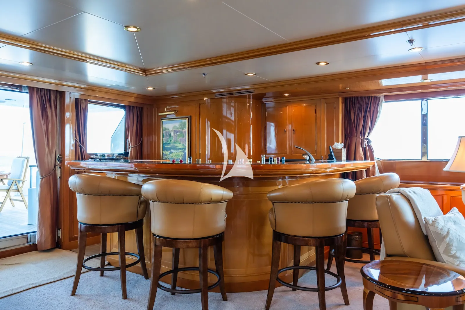 Charter Yacht TE MANU - Codecasa 49m - 6 Cabins - Cannes - Monaco - St Tropez - Nice - Antibes - The French Riviera