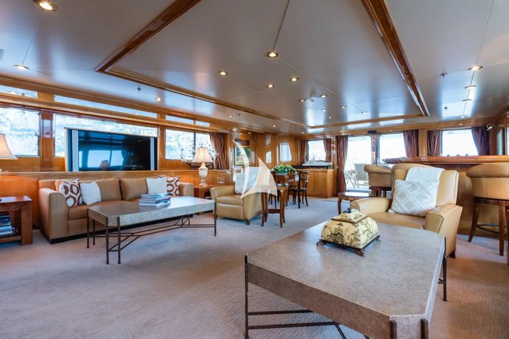 Charter Yacht TE MANU - Codecasa 49m - 6 Cabins - Cannes - Monaco - St Tropez - Nice - Antibes - The French Riviera