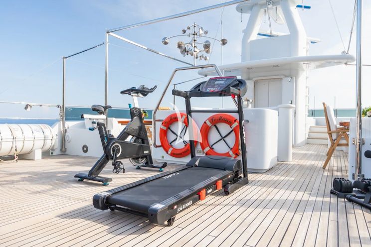 Charter Yacht TE MANU - Codecasa 49m - 6 Cabins - Cannes - Monaco - St Tropez - Nice - Antibes - The French Riviera