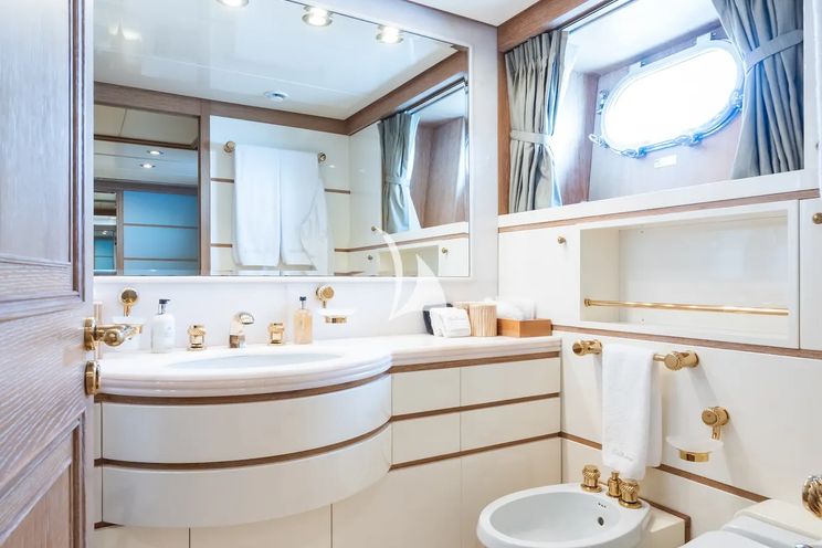 Charter Yacht TE MANU - Codecasa 49m - 6 Cabins - Cannes - Monaco - St Tropez - Nice - Antibes - The French Riviera