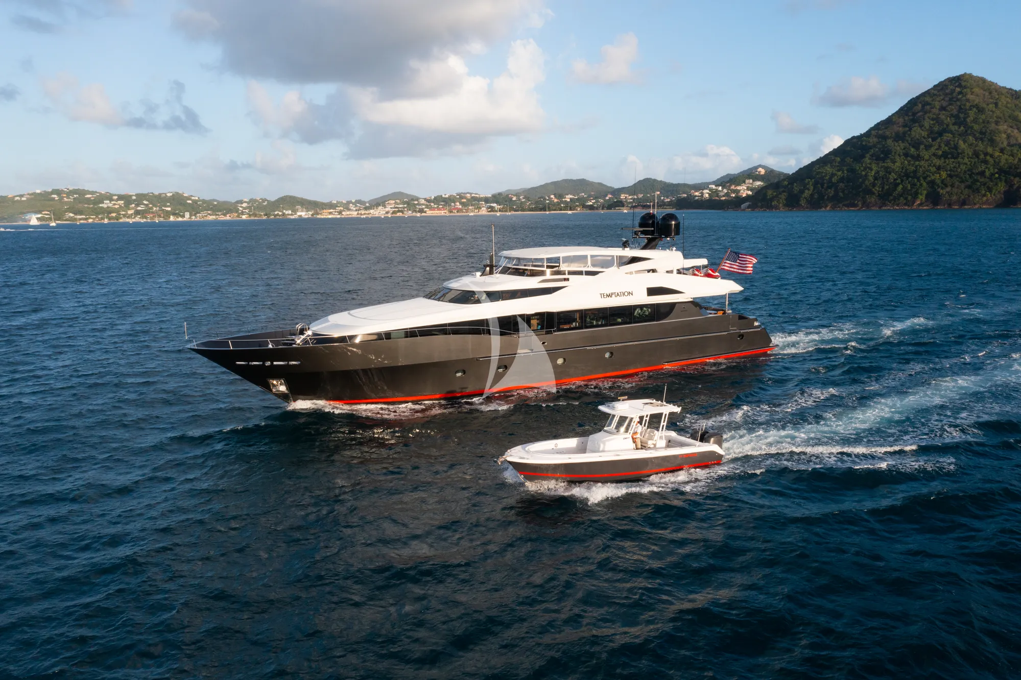 Charter Yacht TEMPTATION - Palmer Johnson 123 - 4 Cabins - Nassau - Exumas - Bahamas