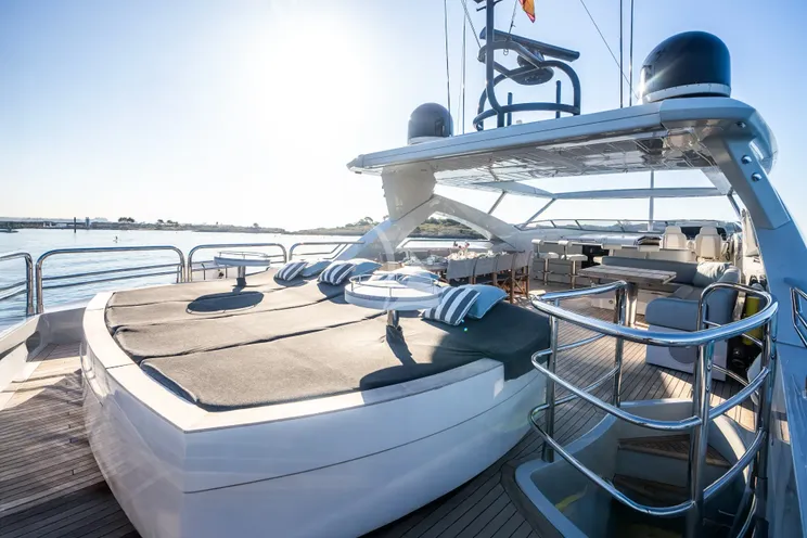 Charter Yacht TENACITY - Sunseeker 34M - 5 Cabins - Antibes - Cannes - Monaco - St Tropez - French Riviera