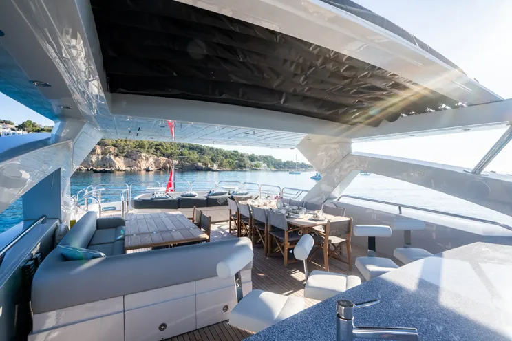 Charter Yacht TENACITY - Sunseeker 34M - 5 Cabins - Antibes - Cannes - Monaco - St Tropez - French Riviera