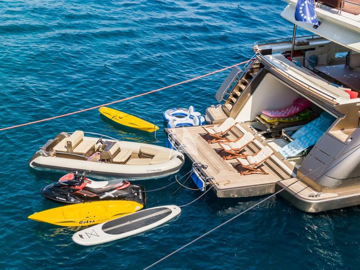 THALYSSA Ferretti Custom Line 124 - beach club and swimming platform with the water toys THALYSSA Ferretti Custom Line 124 - beach club and swimming platform with the water toys