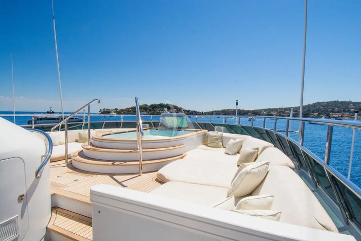 Charter Yacht THE WELLESLEY - Oceanco 184 - 6 Cabins - Monaco - Cannes - St Tropez