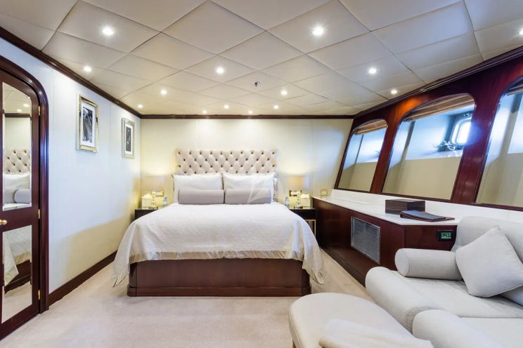 Charter Yacht THE WELLESLEY - Oceanco 184 - 6 Cabins - Monaco - Cannes - St Tropez