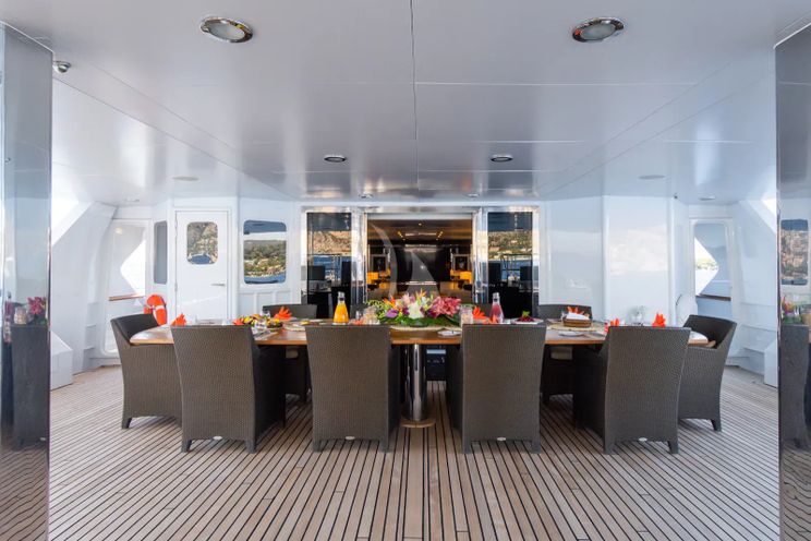 Charter Yacht THE WELLESLEY - Oceanco 184 - 6 Cabins - Monaco - Cannes - St Tropez