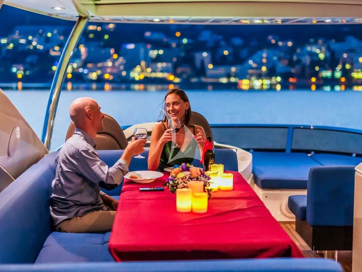 THE BEST WAY Sunseeker 86 - flybridge date THE BEST WAY Sunseeker 86 - flybridge date