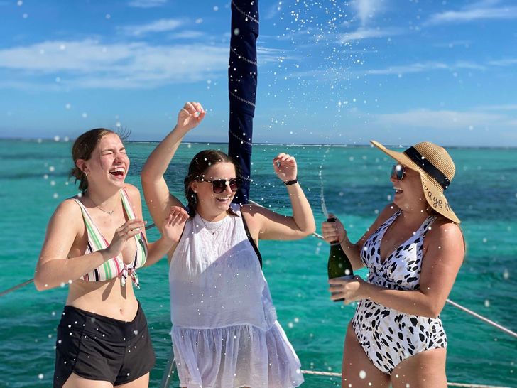 THE BIG LEBOATSKI Fountaine Pajot Aura 51 - champagne party onboard THE BIG LEBOATSKI Fountaine Pajot Aura 51 - champagne party onboard