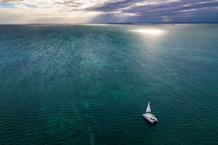 Charter Yacht THE BIG LEBOATSKI - Fountaine Pajot Aura 51 - 4 Cabins - Drowned Cayes - Goff`s Caye - St. George`s Caye - Belize