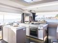 THE BIG LEBOATSKI Fountaine Pajot Aura 51 - galley THE BIG LEBOATSKI Fountaine Pajot Aura 51 - galley