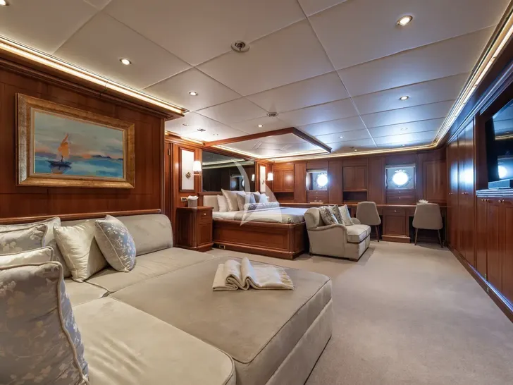 THE LANGLEY Aegean 62m - VIP cabin 1 lounge and bed THE LANGLEY Aegean 62m - VIP cabin 1 lounge and bed