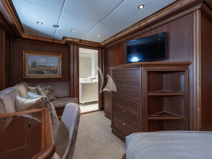THE LANGLEY Aegean 62m - VIP cabin 3 TV lounge THE LANGLEY Aegean 62m - VIP cabin 3 TV lounge