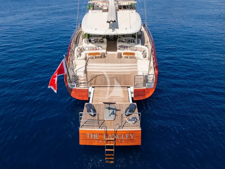 THE LANGLEY Aegean 62m - main aft deck THE LANGLEY Aegean 62m - main aft deck