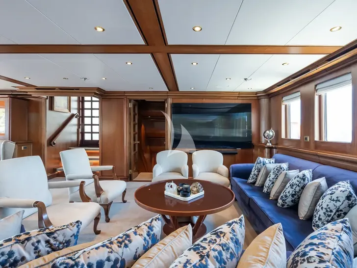 THE LANGLEY Aegean 62m - main saloon TV lounge THE LANGLEY Aegean 62m - main saloon TV lounge