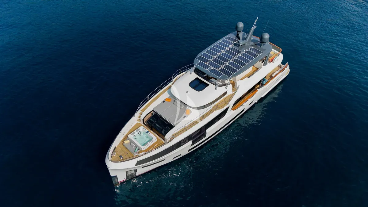 Charter Yacht THEOTOKOS VI - Sirena 88 - 5 Cabins - Cannes - St Tropez - Nice - Antibes - Monaco - French Riviera