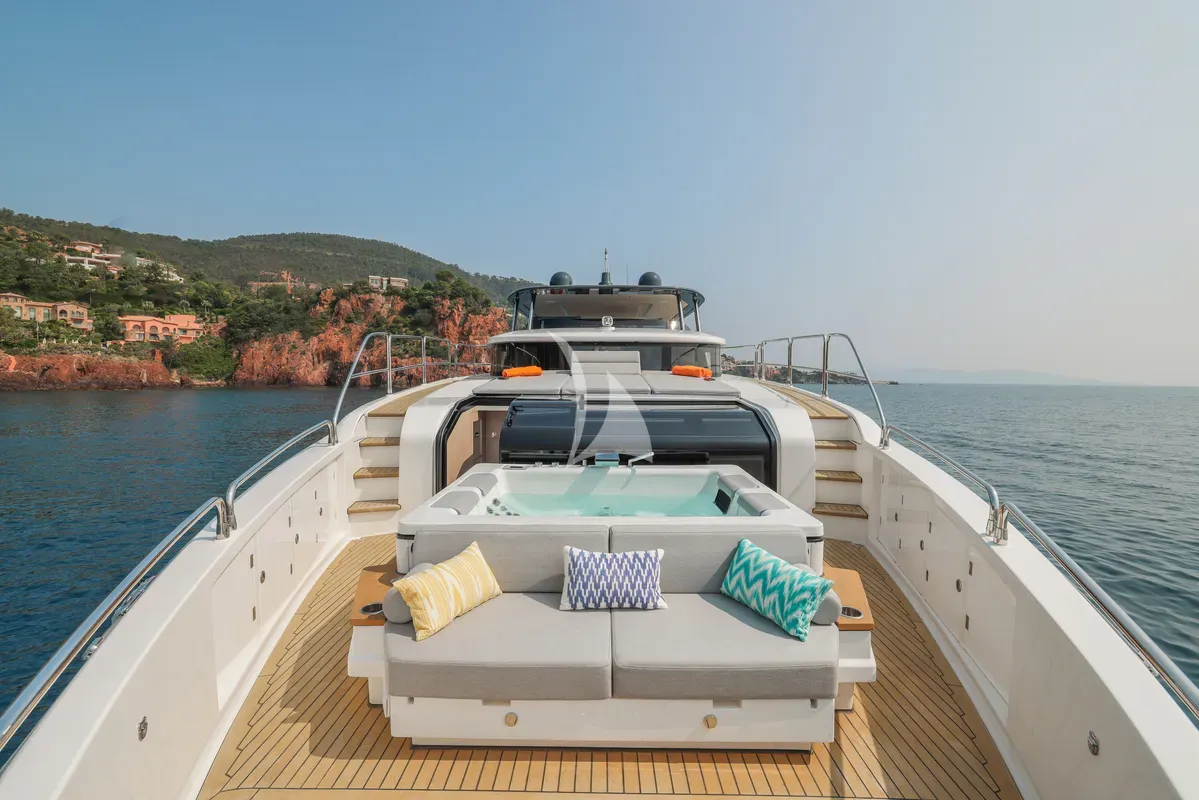 Charter Yacht THEOTOKOS VI - Sirena 88 - 5 Cabins - Cannes - St Tropez - Nice - Antibes - Monaco - French Riviera