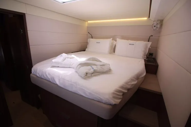 Charter Yacht THE SUN - Lagoon 620 - 5 Cabins - Portisco - Porto Cervo - La Maddalena - Sardinia - Italy
