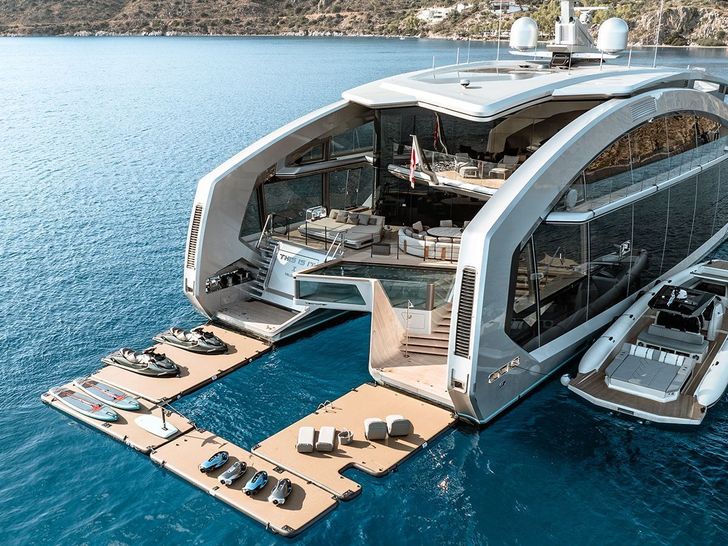THIS IS IT Tecnomar Radical 43 m - anchored with the water toys THIS IS IT Tecnomar Radical 43 m - anchored with the water toys
