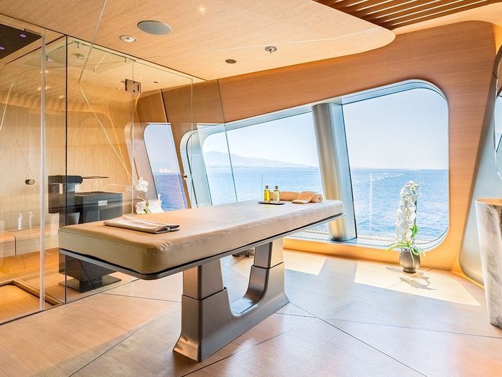 THIS IS IT Tecnomar Radical 43 m - massage room THIS IS IT Tecnomar Radical 43 m - massage room