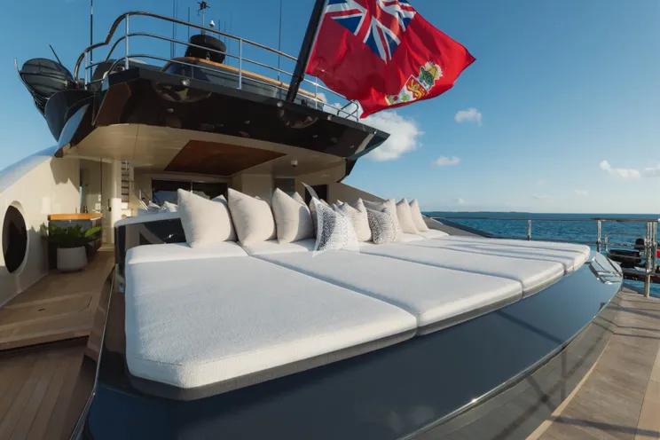 Charter Yacht THUNDER - Palmer Johnson 150 - 5 Cabins - Nassau - Exumas - Bahamas