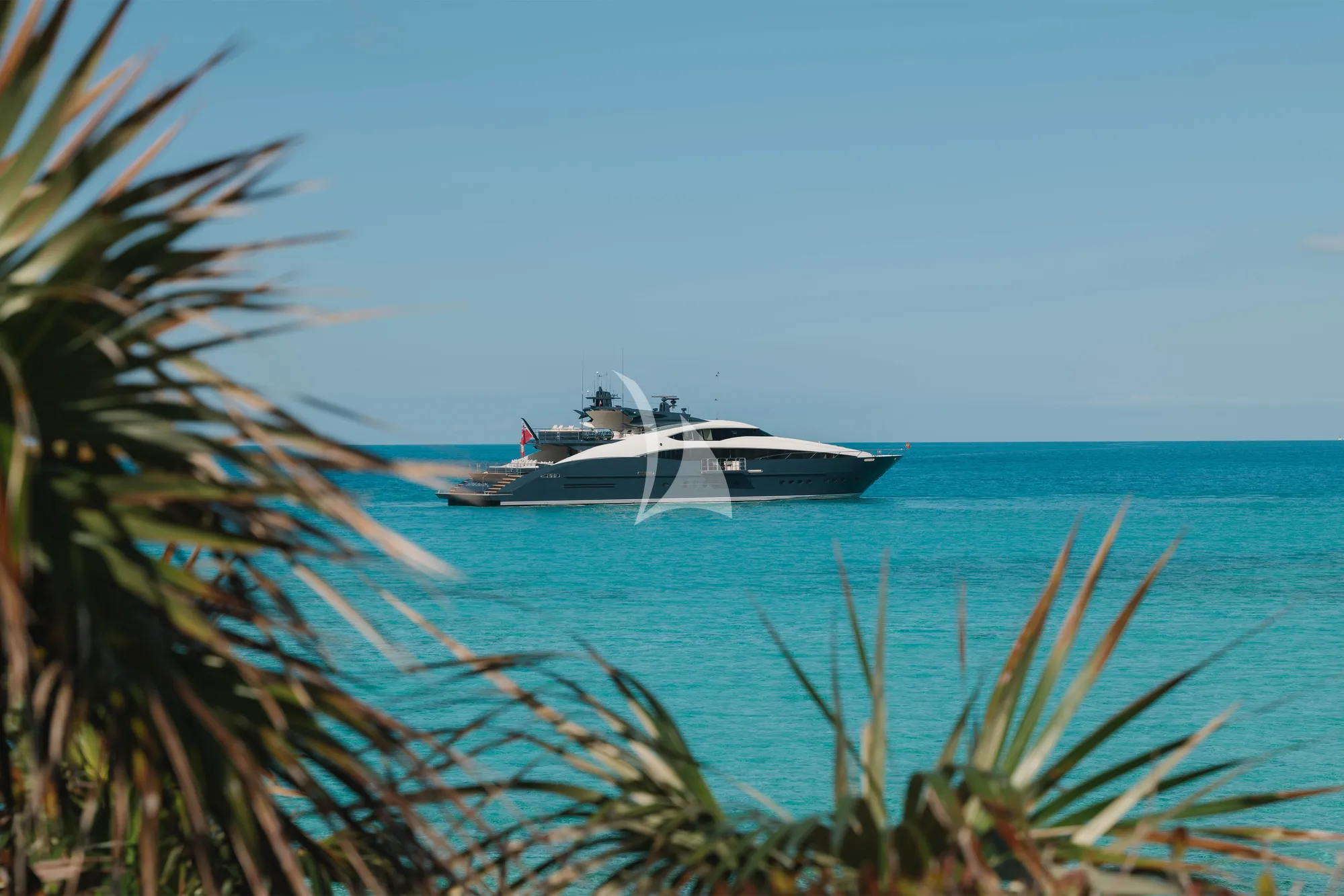 Charter Yacht THUNDER - Palmer Johnson 150 - 5 Cabins - Nassau - Exumas - Bahamas