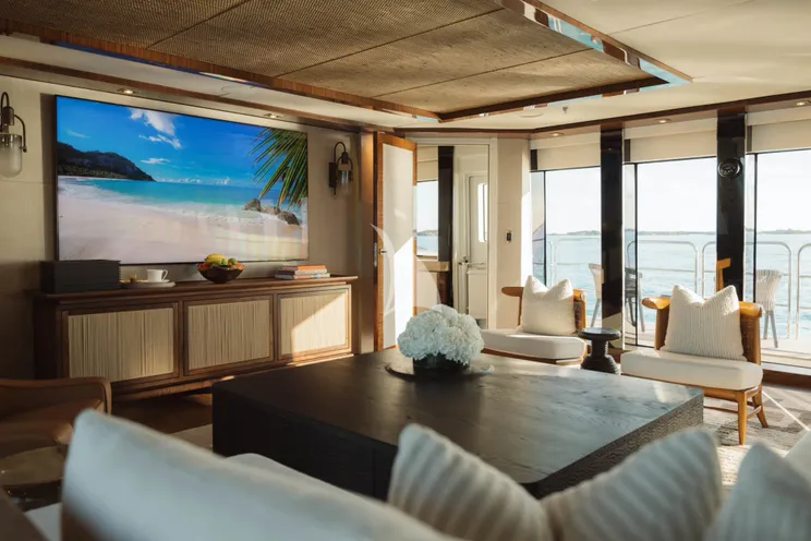 Charter Yacht THUNDER - Palmer Johnson 150 - 5 Cabins - Nassau - Exumas - Bahamas