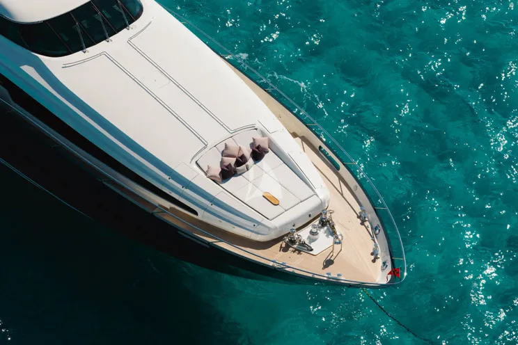 Charter Yacht THUNDER - Palmer Johnson 150 - 5 Cabins - Nassau - Exumas - Bahamas