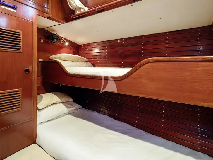 TIGRIS Nautor's Swan 76 - bunk cabin 1 TIGRIS Nautor's Swan 76 - bunk cabin 1