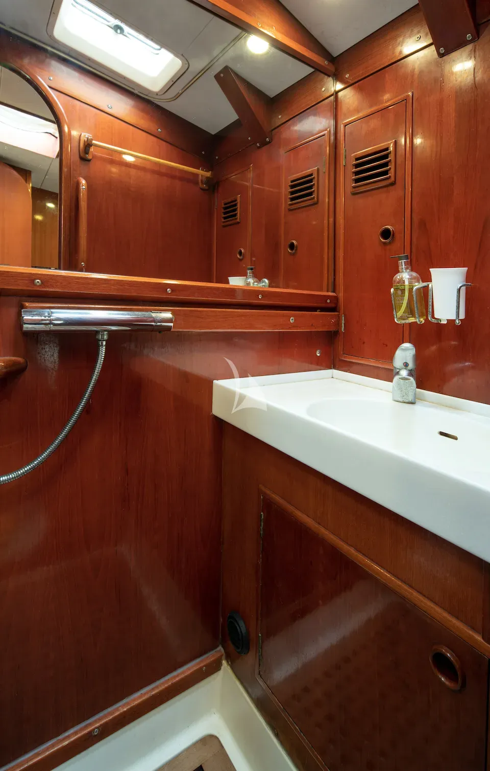 TIGRIS Nautor's Swan 76 - double cabin 1 bathroom