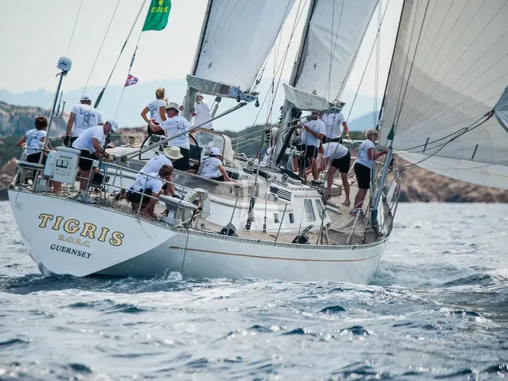 TIGRIS Nautor's Swan 76 - sailing aft TIGRIS Nautor's Swan 76 - sailing aft