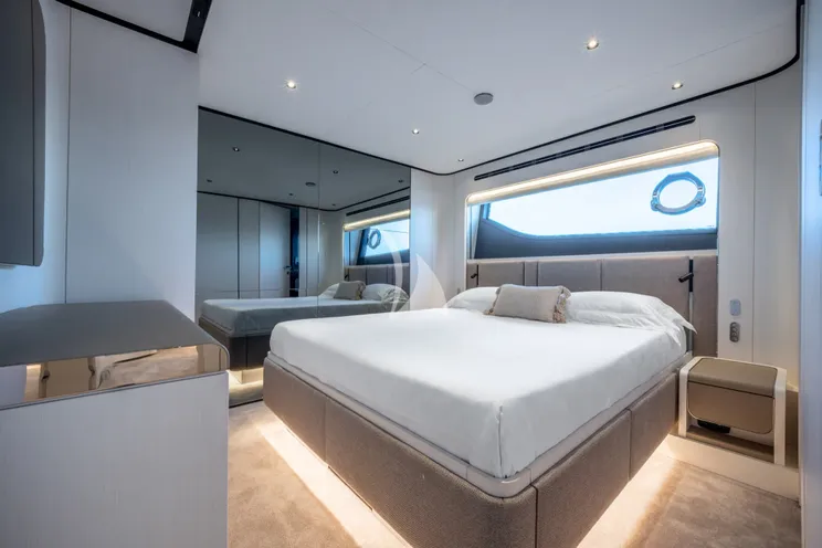 Charter Yacht TOGETHER - Ferretti 940 - 5 Cabins - Cannes - St Tropez - Nice - Antibes - Monaco - French Riviera