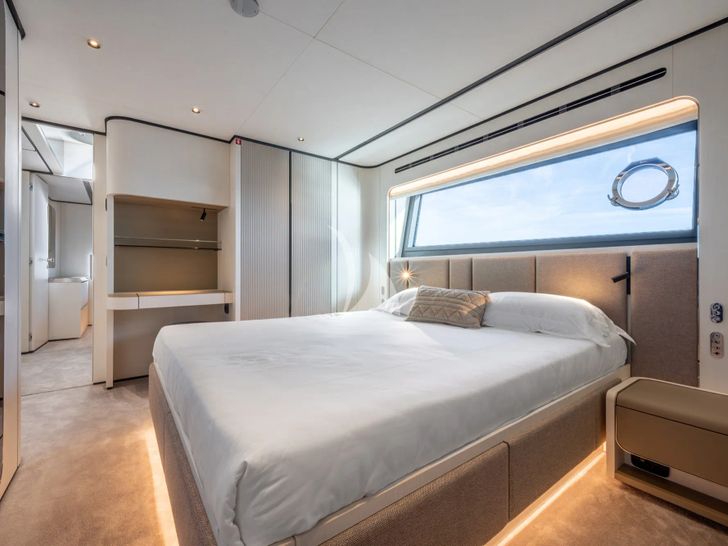 TOGETHER Ferretti 940 - VIP cabin 3 TOGETHER Ferretti 940 - VIP cabin 3