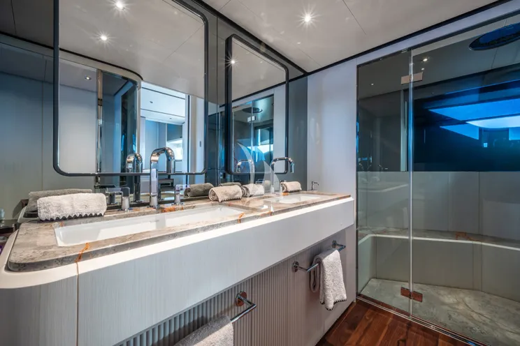 Charter Yacht TOGETHER - Ferretti 940 - 5 Cabins - Cannes - St Tropez - Nice - Antibes - Monaco - French Riviera