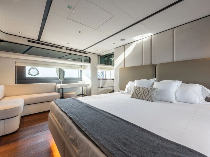 TOGETHER Ferretti 940 - master cabin bed and lounge TOGETHER Ferretti 940 - master cabin bed and lounge