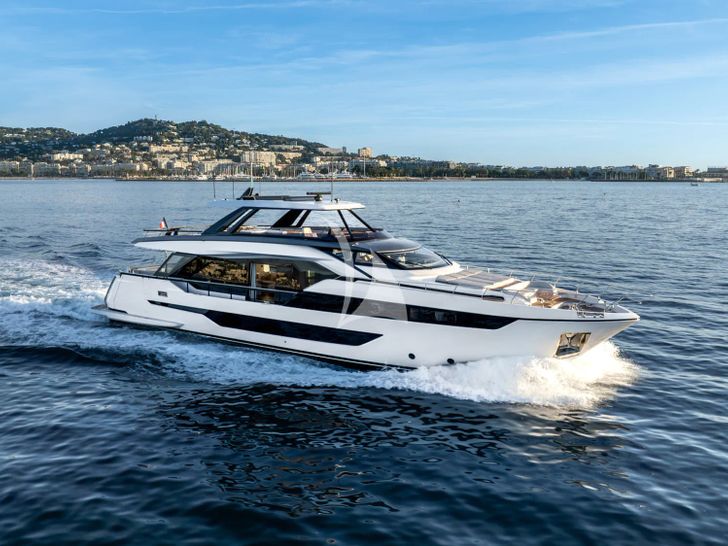 TOGETHER Ferretti 940 - profile TOGETHER Ferretti 940 - profile