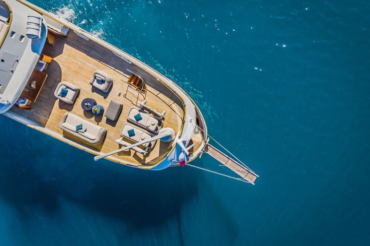 Charter Yacht TO JE TO - Benetti Classic 115 - 4 Cabins - Split - Dubrovnik - Hvar - Croatia