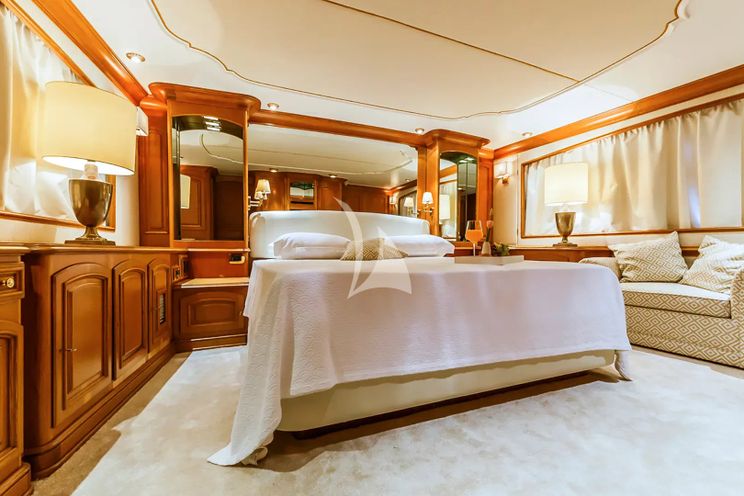 Charter Yacht TO JE TO - Benetti Classic 115 - 4 Cabins - Split - Dubrovnik - Hvar - Croatia