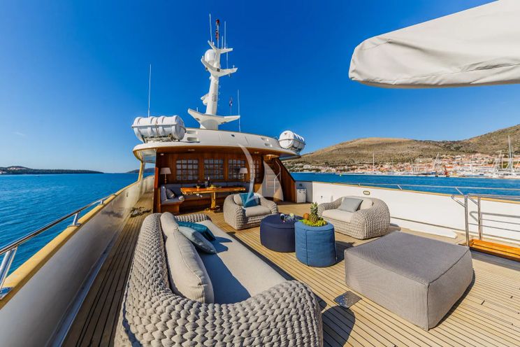 Charter Yacht TO JE TO - Benetti Classic 115 - 4 Cabins - Split - Dubrovnik - Hvar - Croatia