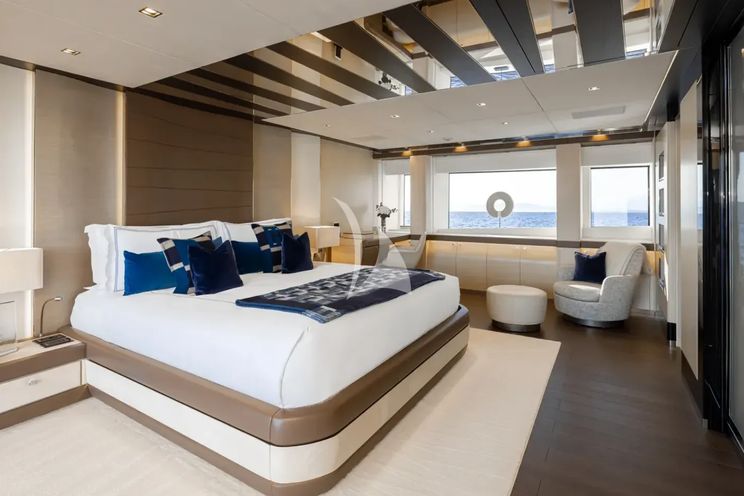 Charter Yacht TOY - Mangusta Oceano 43 - 5 Cabins - Cannes - Monaco - St Tropez - French Riviera