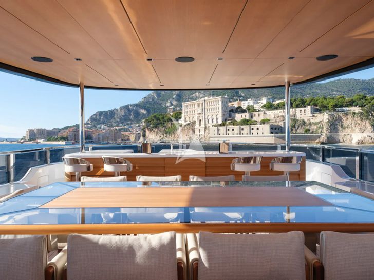 TOY Mangusta Oceano 43 - sky deck dining area and bar TOY Mangusta Oceano 43 - sky deck dining area and bar