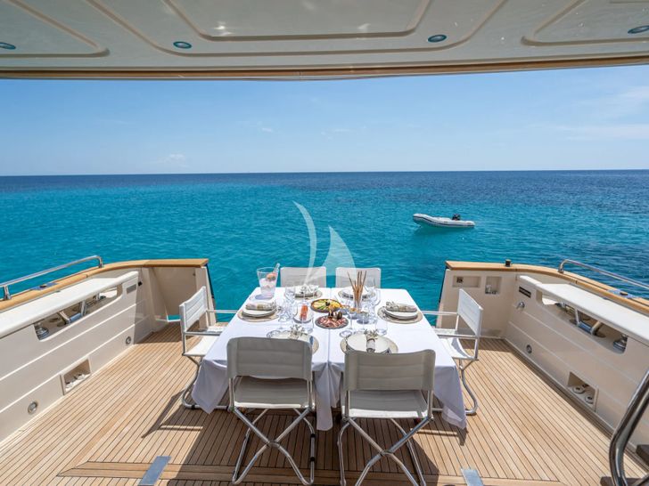 TRABUCAIRE Apreamare 66 - aft deck TRABUCAIRE Apreamare 66 - aft deck