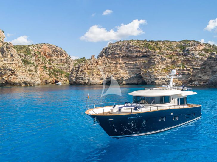 TRABUCAIRE Apreamare 66 - anchored bow view TRABUCAIRE Apreamare 66 - anchored bow view