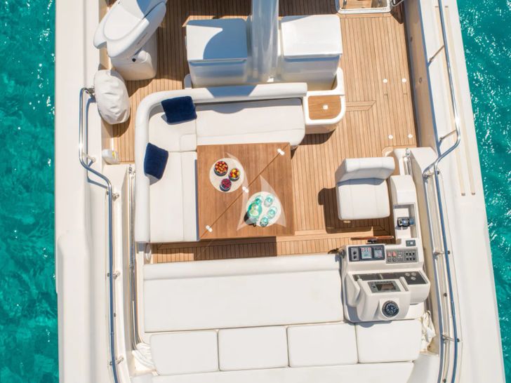 TRABUCAIRE Apreamare 66 - flybridge TRABUCAIRE Apreamare 66 - flybridge