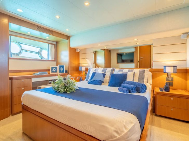TRABUCAIRE Apreamare 66 - master cabin TRABUCAIRE Apreamare 66 - master cabin