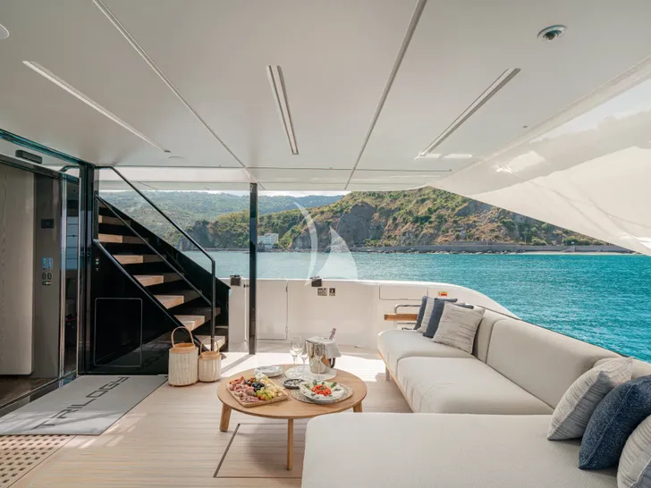 TRILOGY Ferretti Infynito 80 - main aft deck lounge TRILOGY Ferretti Infynito 80 - main aft deck lounge
