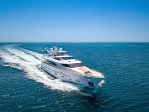 TRIPLE888EIGHT - Horizon 94 - 4 Cabins - Fiji - Melanesia - Polynesia - South Pacific TRIPLE888EIGHT - Horizon 94 - 4 Cabins - Fiji - Melanesia - Polynesia - South Pacific